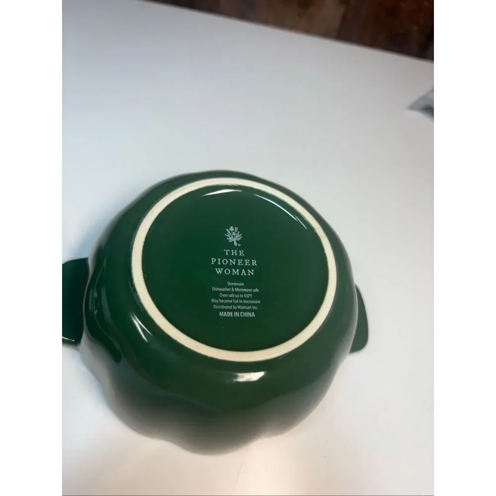 Pioneer Woman Green Pumpkin Covered Casserole Dish Stoneware Baker